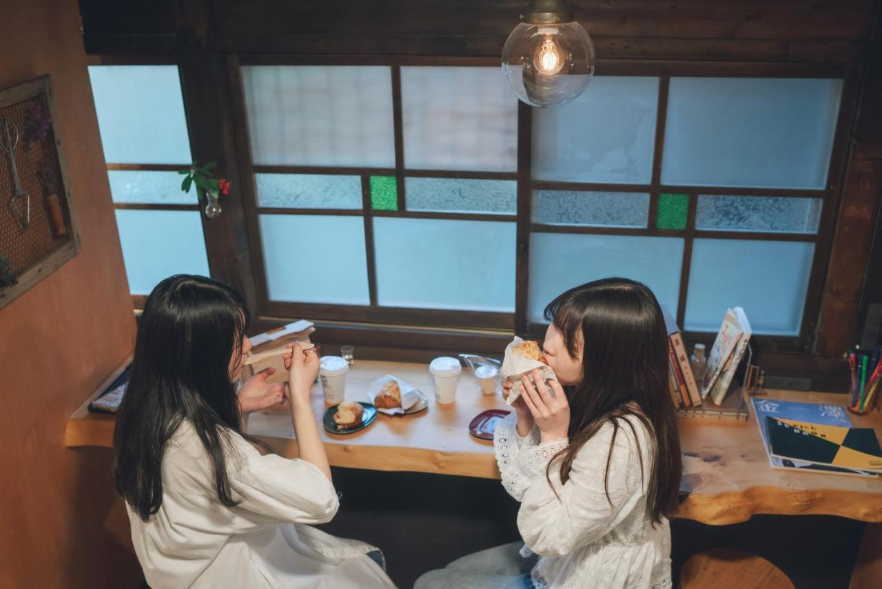 Machiya Guest House Carta Канандзава Экстерьер фото