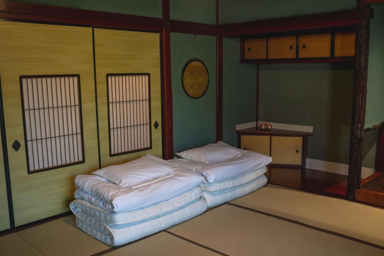 Machiya Guest House Carta Канандзава Экстерьер фото