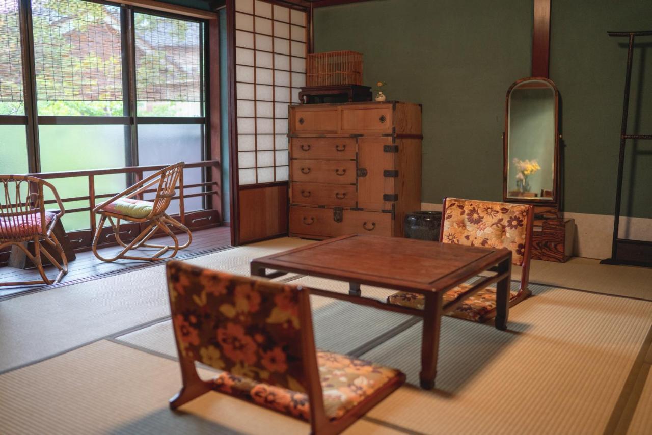 Machiya Guest House Carta Канандзава Экстерьер фото