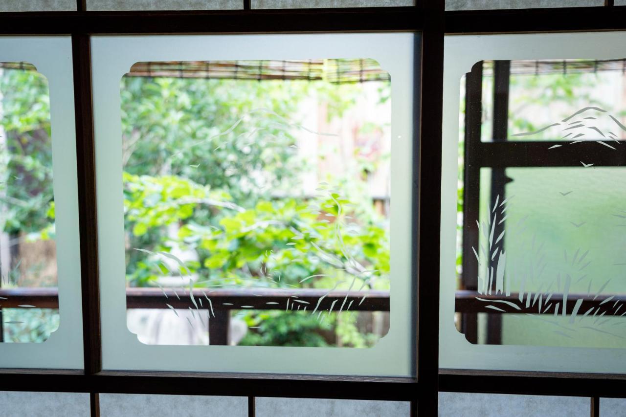 Machiya Guest House Carta Канандзава Экстерьер фото