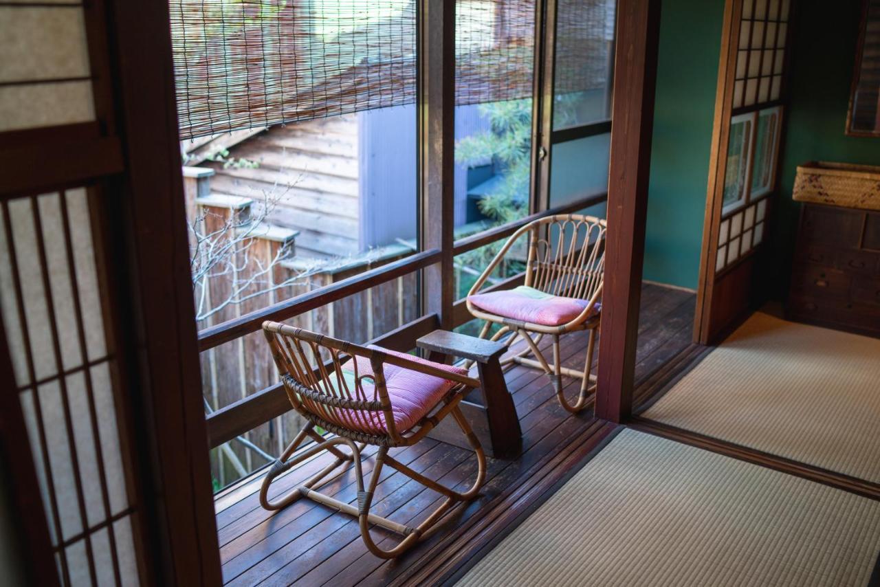 Machiya Guest House Carta Канандзава Экстерьер фото