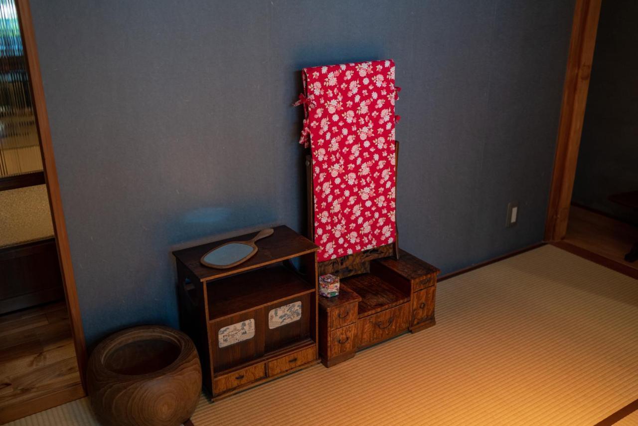 Machiya Guest House Carta Канандзава Экстерьер фото