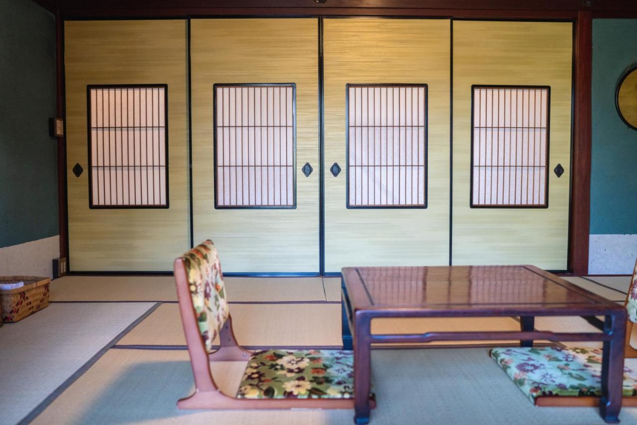 Machiya Guest House Carta Канандзава Экстерьер фото