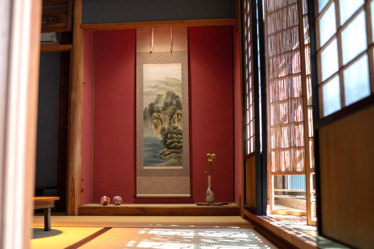 Machiya Guest House Carta Канандзава Экстерьер фото